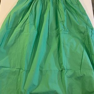 Beautiful, green spring dress size large.